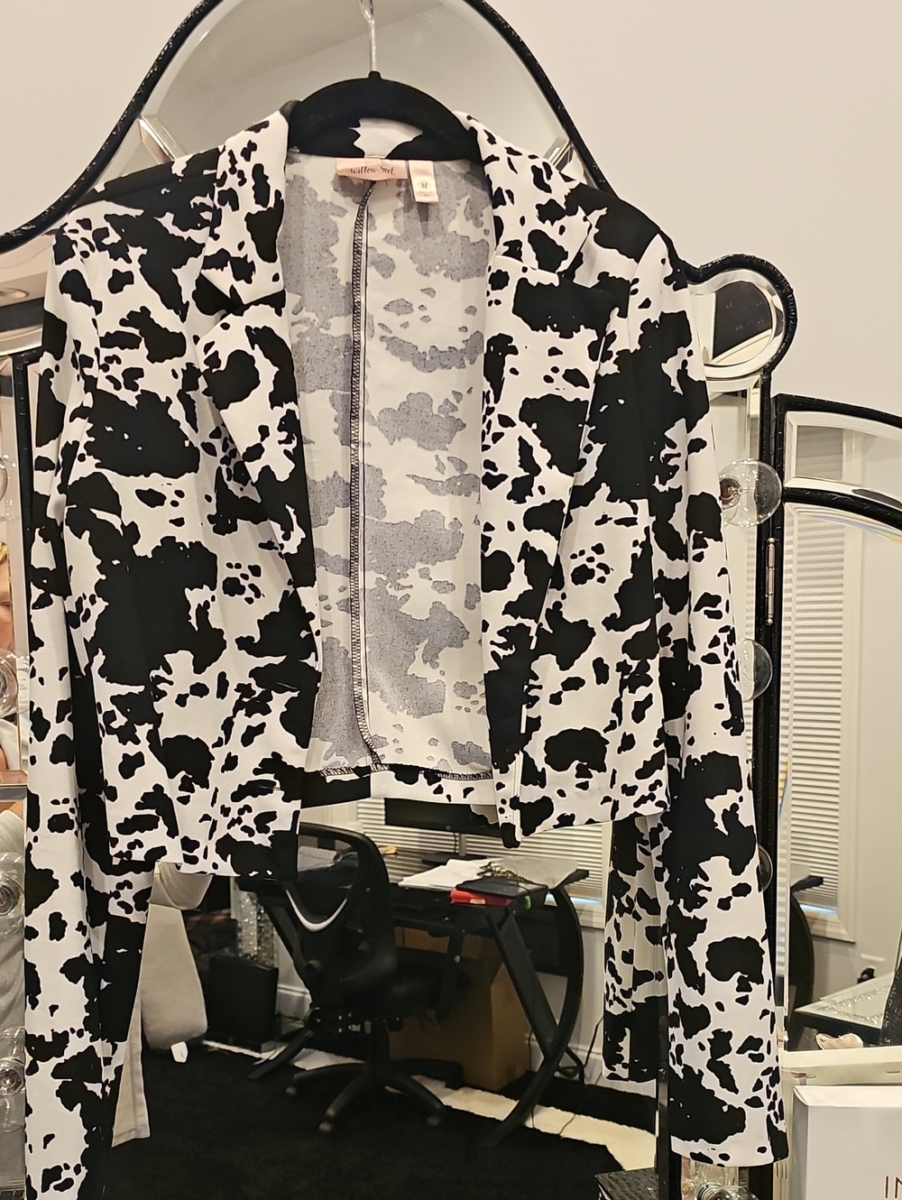 Cropped Black & White Cow-Print Blazer